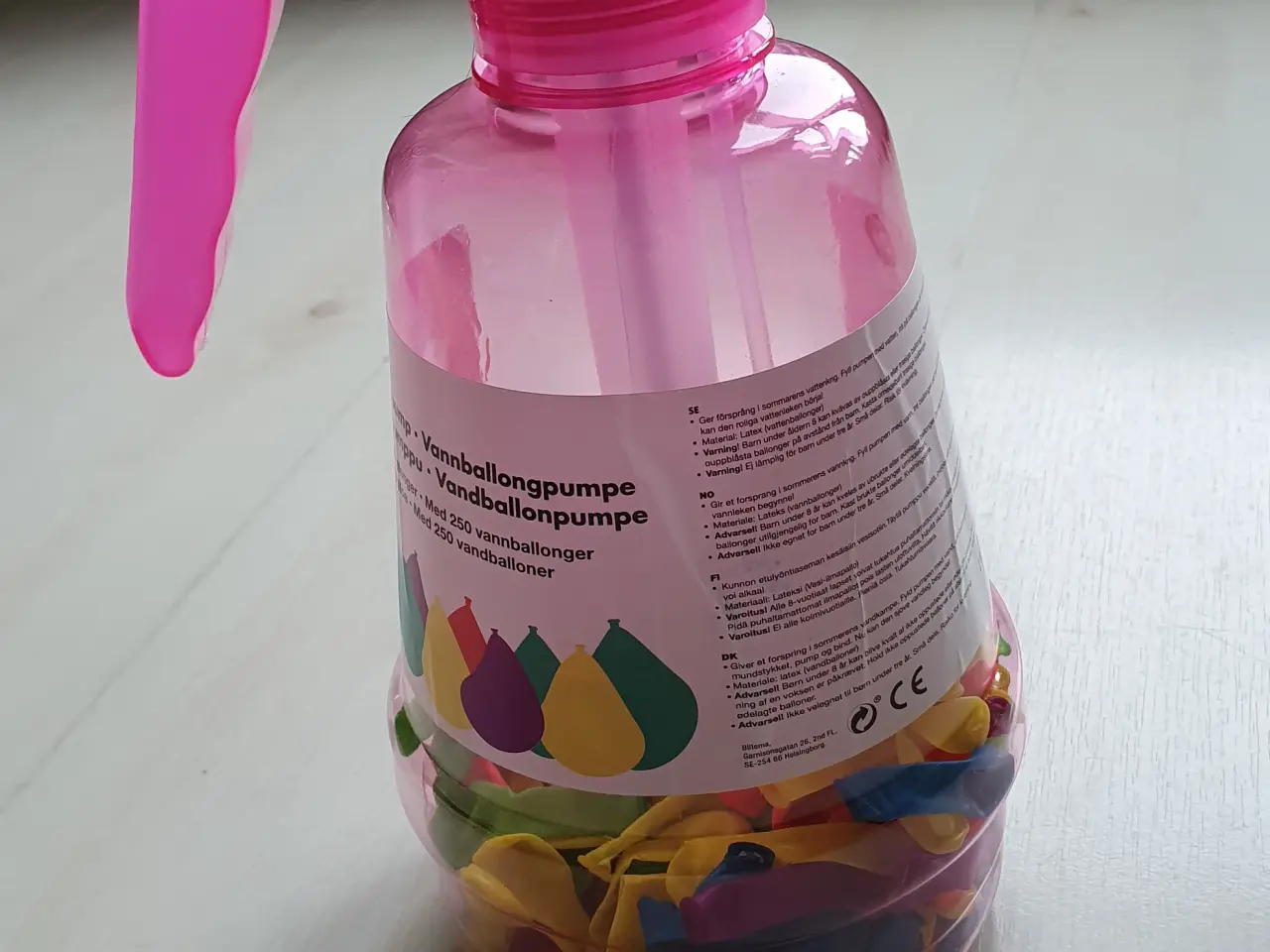 Billede 1 - Vandballoner og pumpe