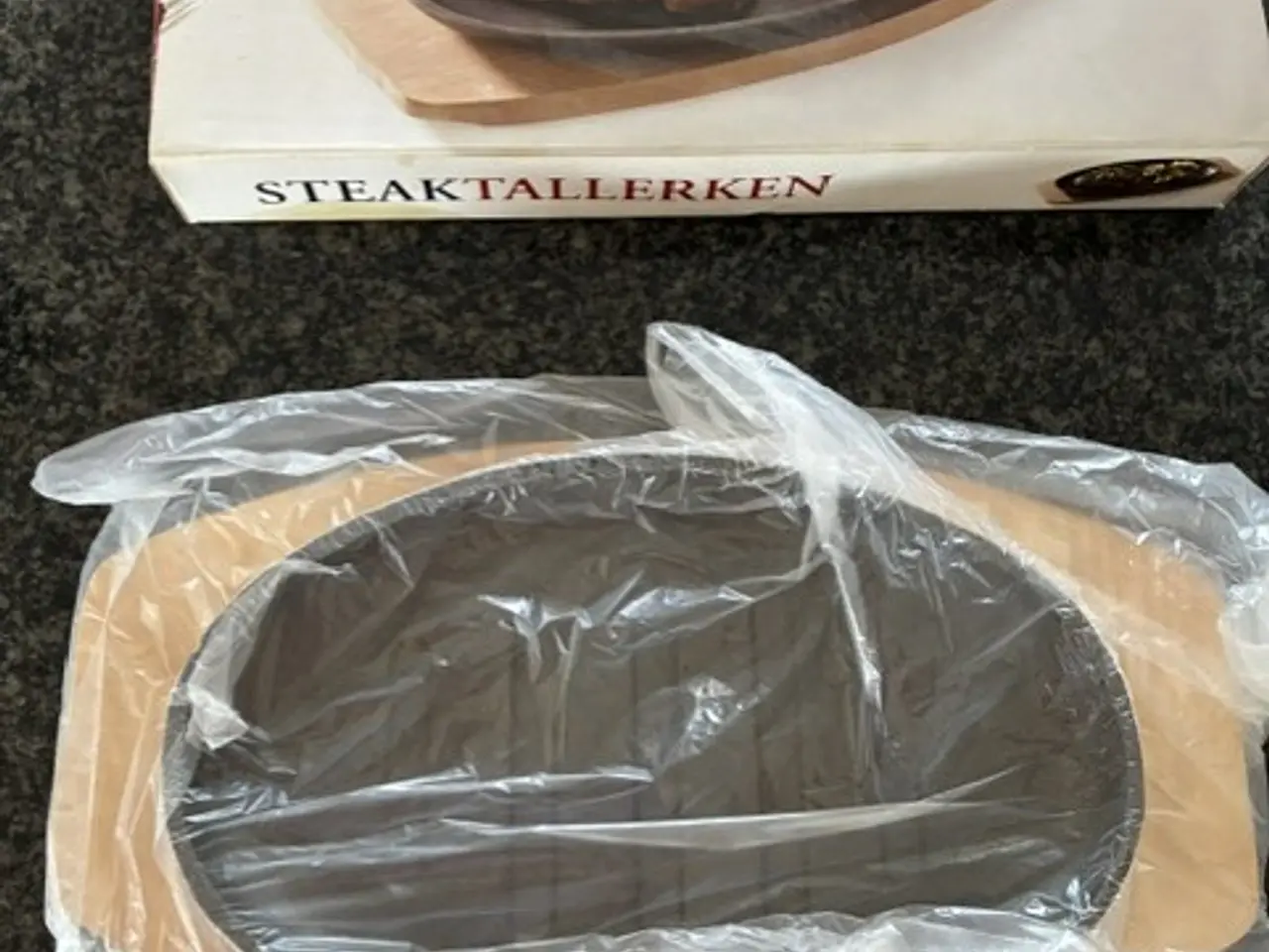 Billede 1 - Steak tallerkener (jern på træfod)