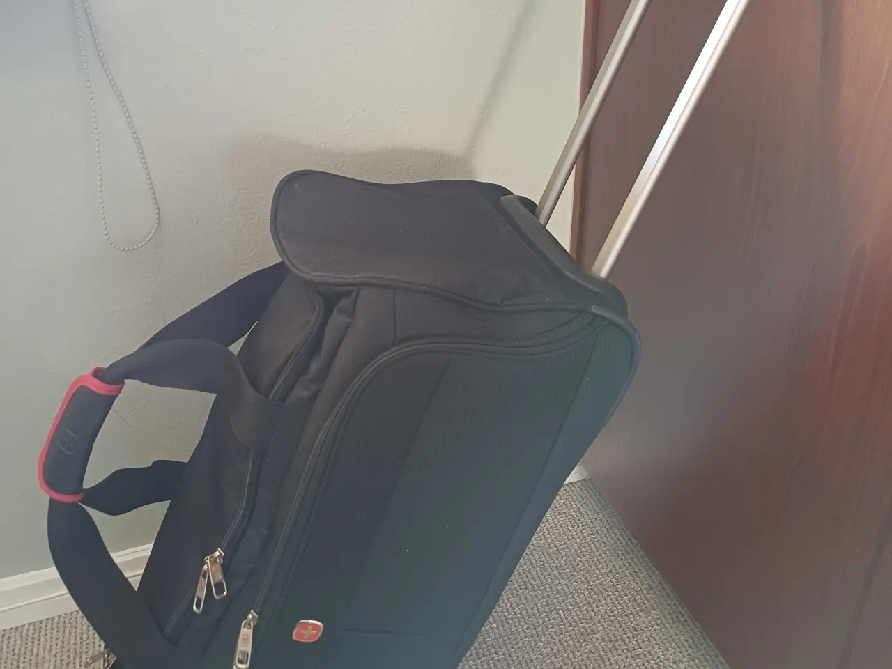 Billede 1 - Stor ny rejsetaske med hjul