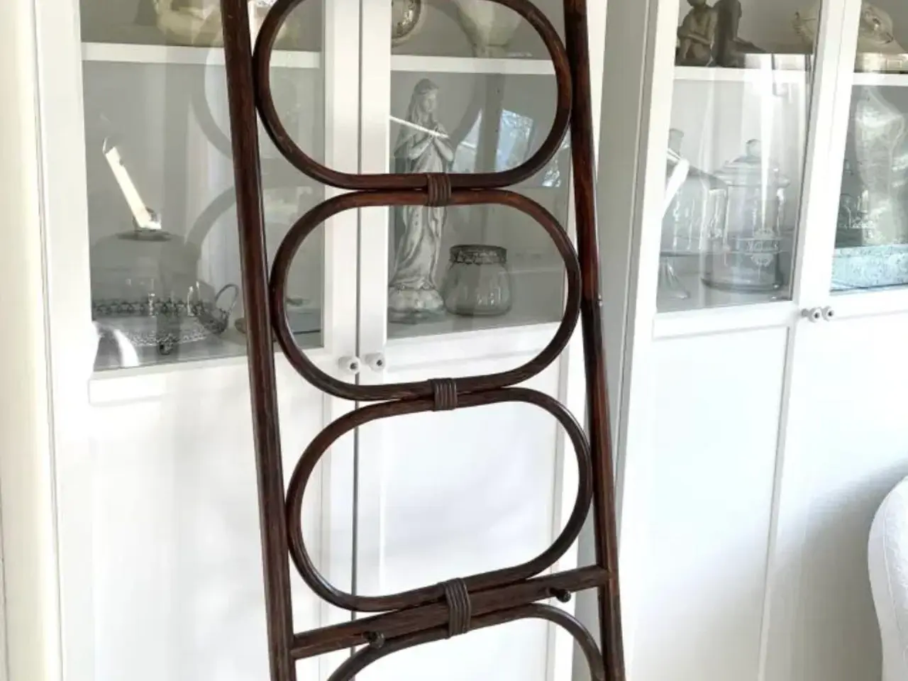 Billede 1 - Vintage garderobe stativ i bambus ( knagerække)