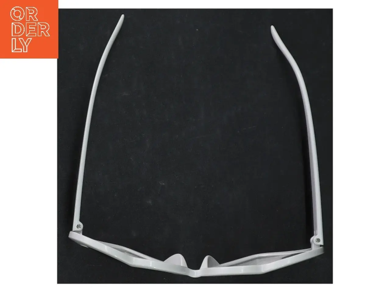 Billede 4 - Hjerteformede solbriller (str. 13,5 cm)