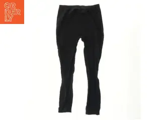 Sorte leggings (str. 146)