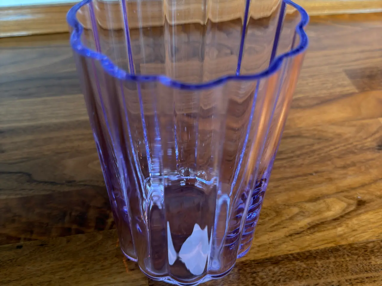 Billede 1 - Iittala - Play vase lyselilla (18 cm)