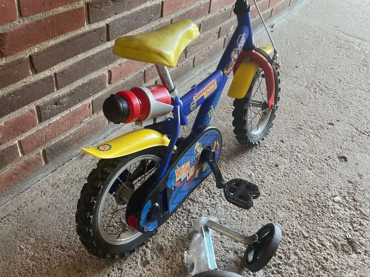 Billede 3 - Brandmand Sam Begynder cykel 12”