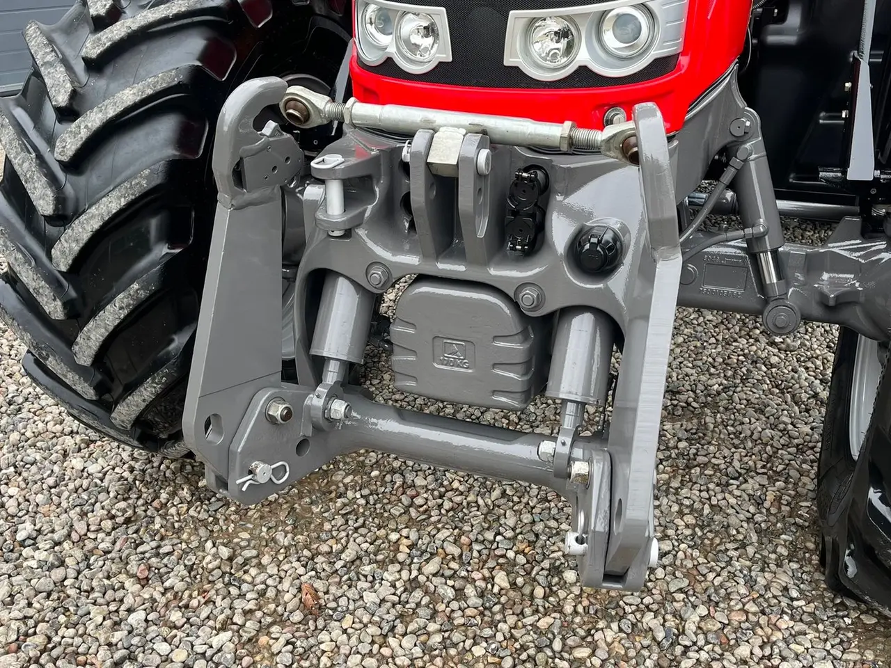Billede 4 - Massey Ferguson 7720 Med frontlift og 4stk næsten nye dæk.