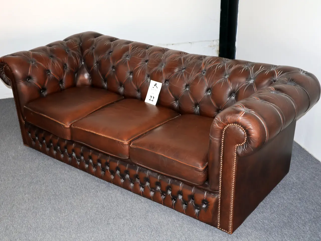 Billede 2 - Chesterfield 3 pers sofa og 2 stk stole