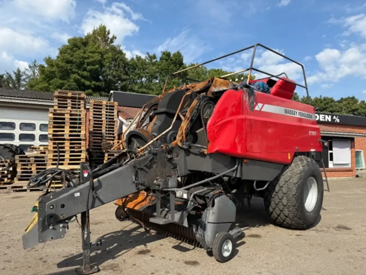 Billede 1 - Massey Ferguson 2190 Sælges i dele/For Parts