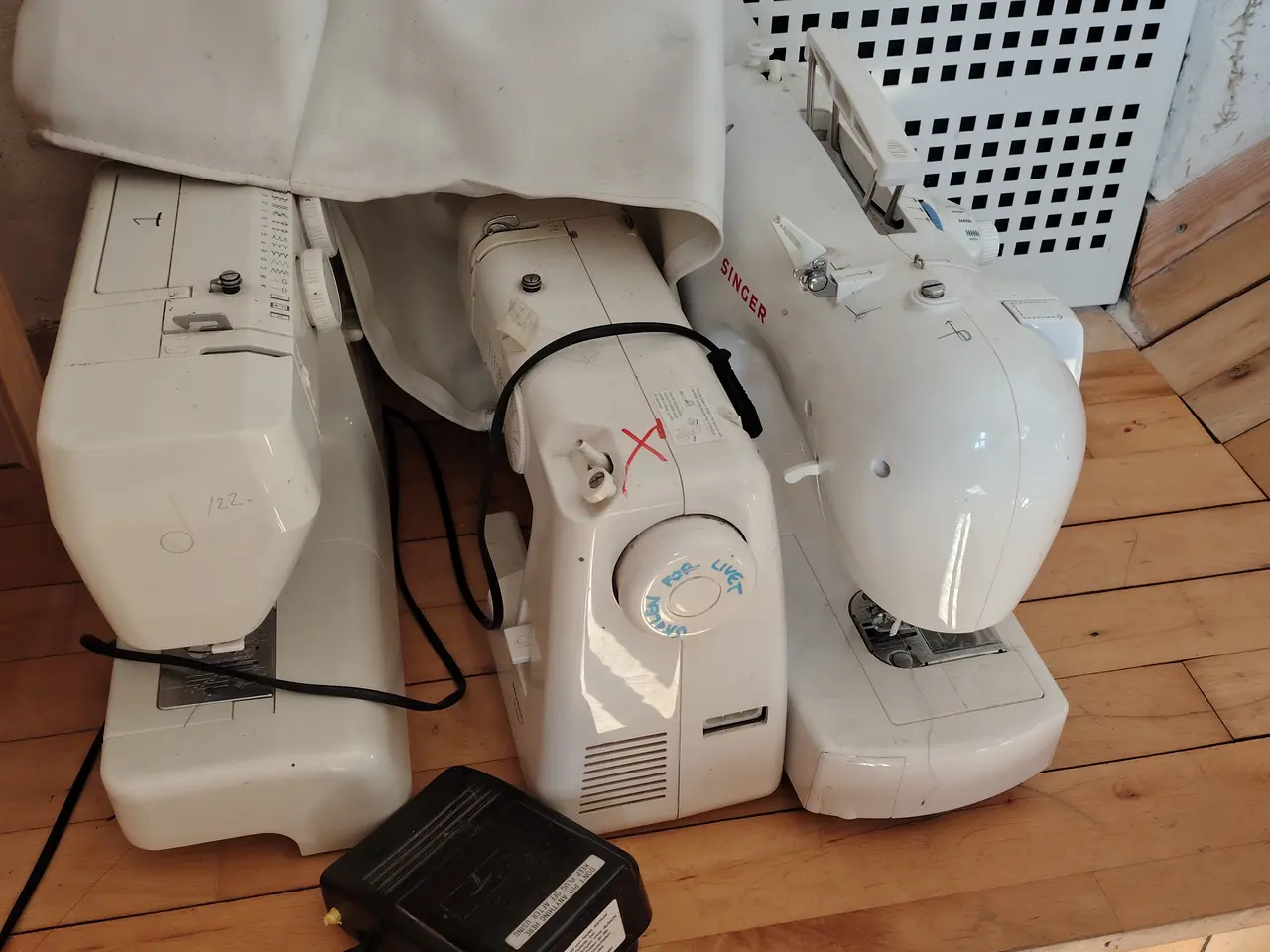 Billede 1 - 3 symaskiner