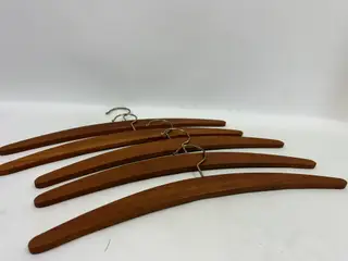 5 stk. retro bøjler i teak