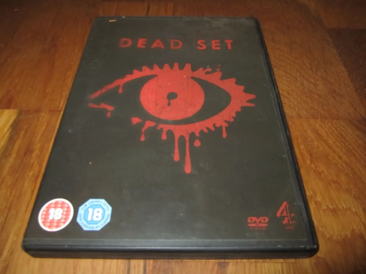 Billede 1 - DEAD SET. Special Features.