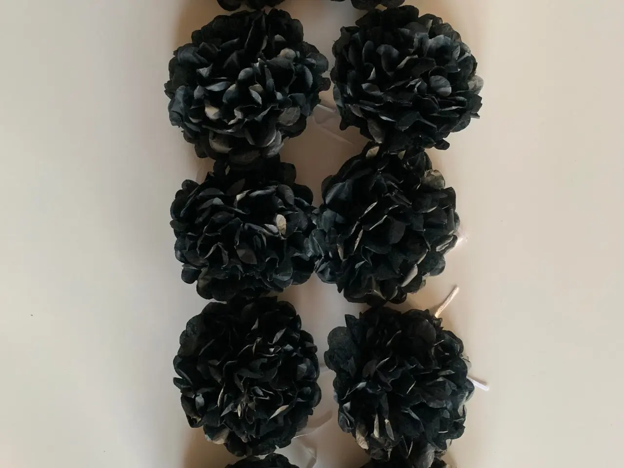 Billede 5 - Pom poms dekoration / festartikel, 65 stk.