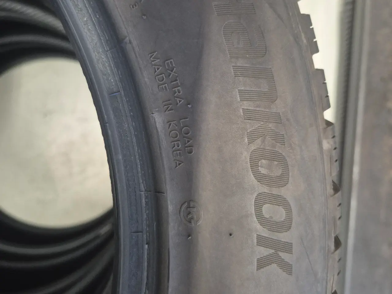 Billede 4 - 235/55R19 Hankook vinterdæk