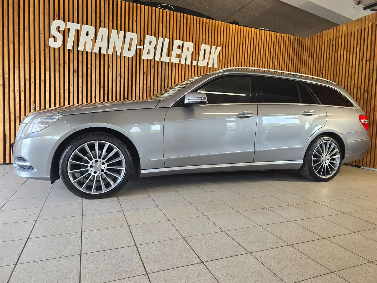 Billede 2 - Mercedes E220 2,2 CDi Avantgarde stc. aut.