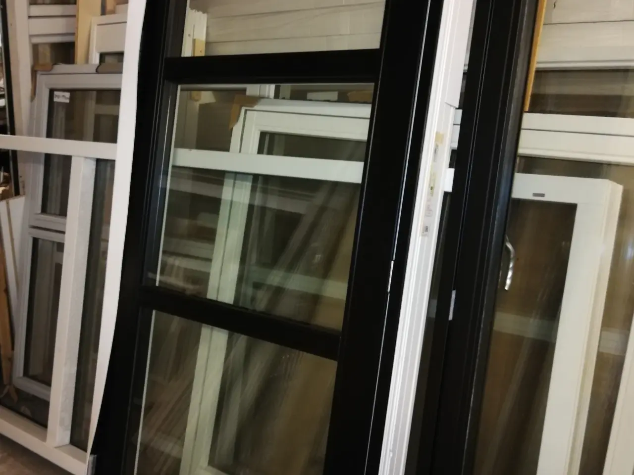 Billede 1 - 2 NYE TRÆ/ALU TERRASSEDØRE 94,3x205,8, KR 5500/STK