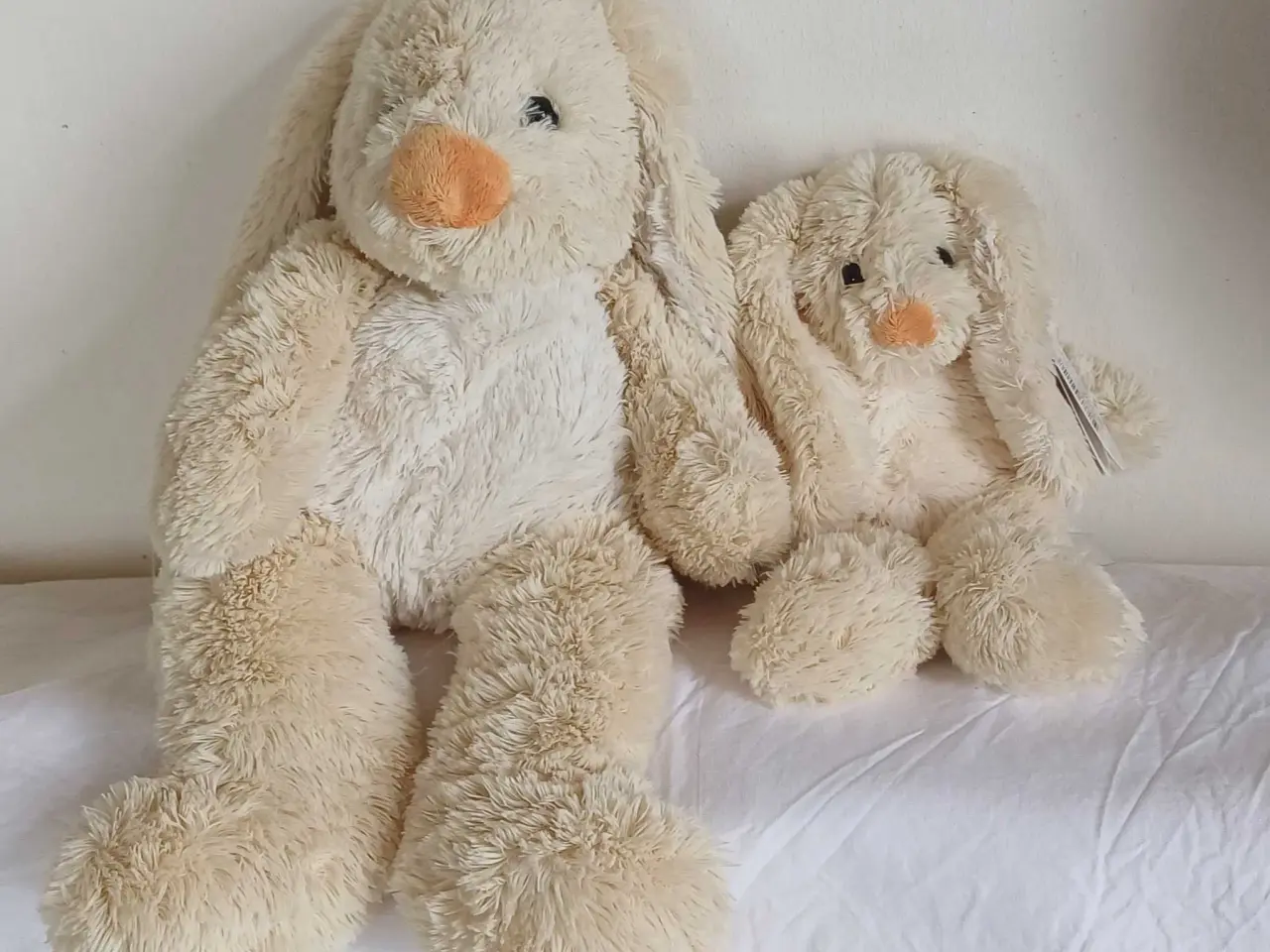 Billede 1 - Bamse med broderet navn.