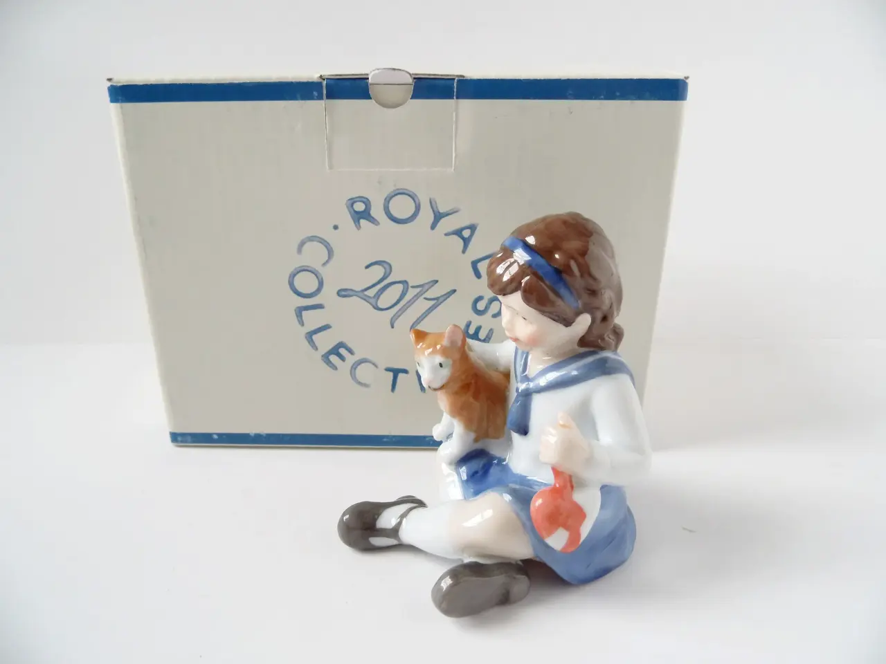 Billede 1 - Årsfigurer Anna og Ulrik 2011 - Royal Copenhagen