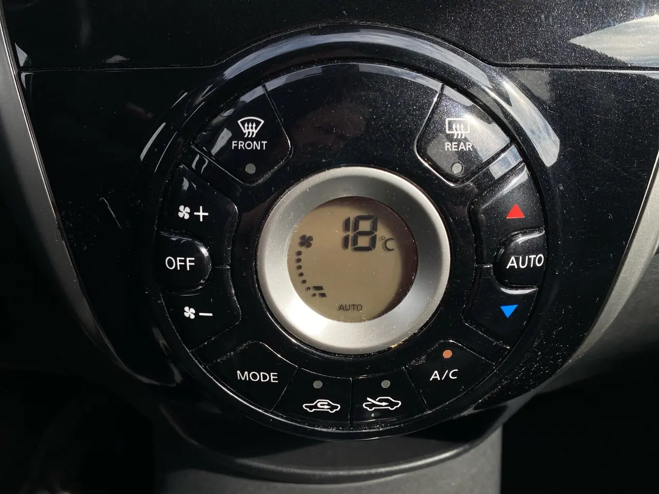 Billede 14 - Nissan Note 1,2 Visia 80HK 5d