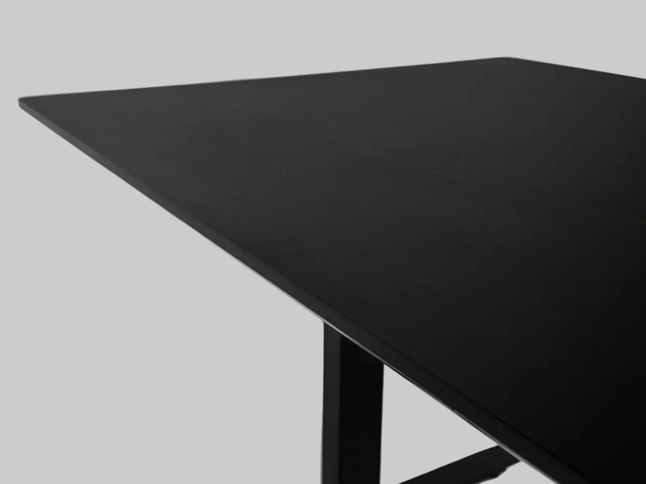 Billede 5 - Hæve/sænkebord - Sort 140x80 cm