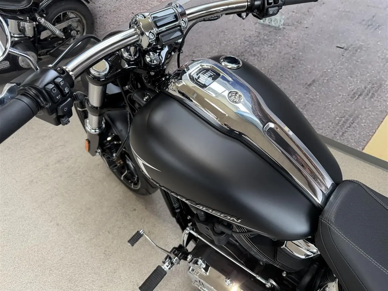 Billede 23 - Harley-Davidson FXBR Breakout 117"
