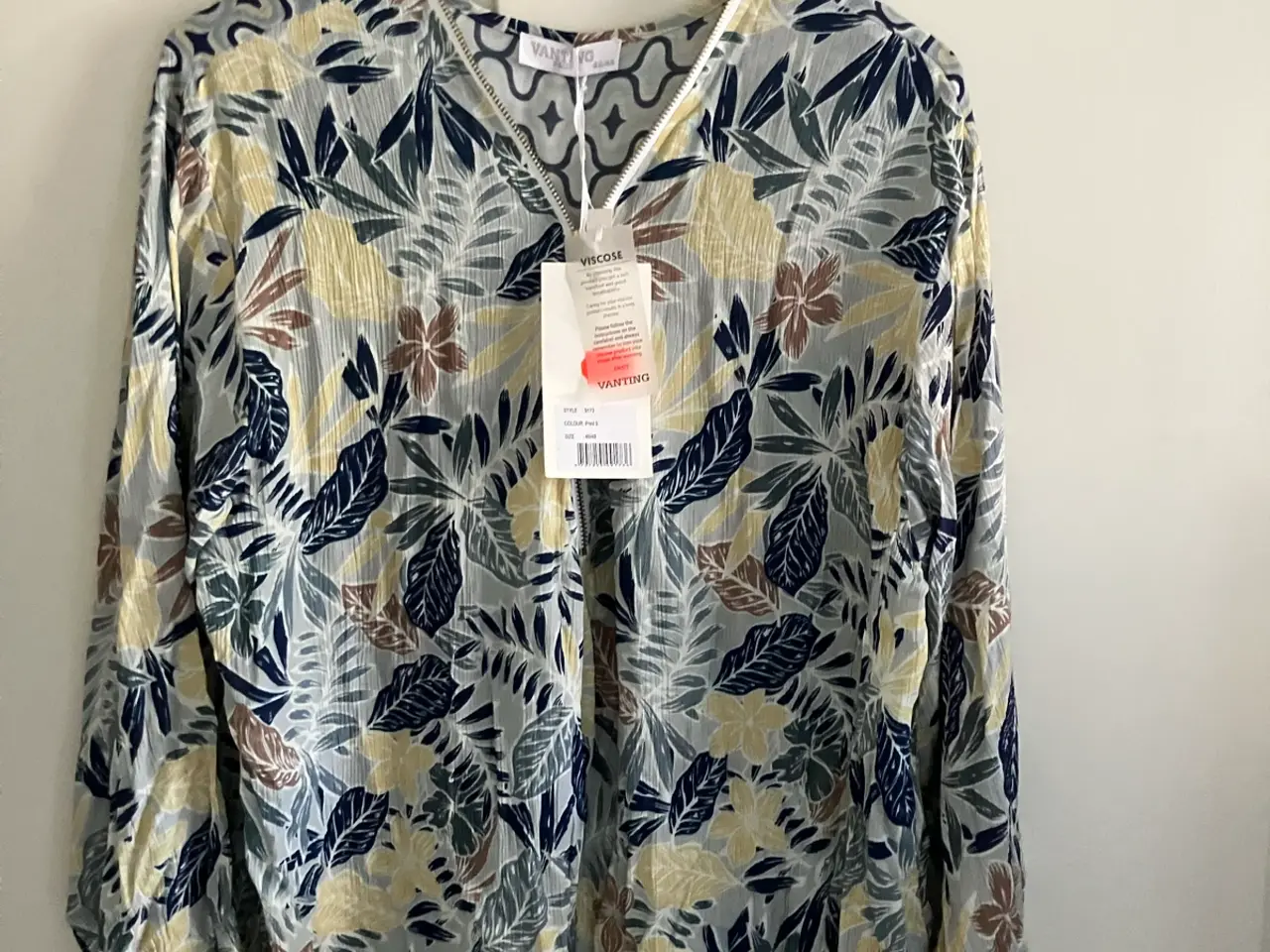 Billede 1 - Bluse 46/48