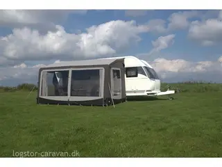 Telta Pure 390 PURE Passer til campingvogne og autocampere med skinnehøjde på 235 til 280 cm 12869.00 kr