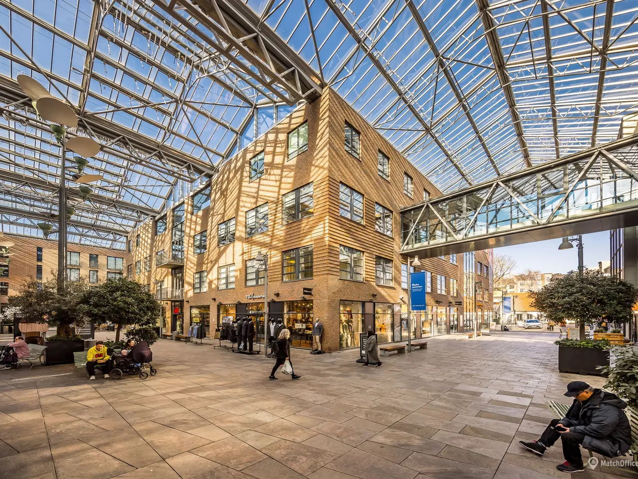 Billede 12 - Unikt kontor lige ved Valby Station med plads til mange medarbejdere