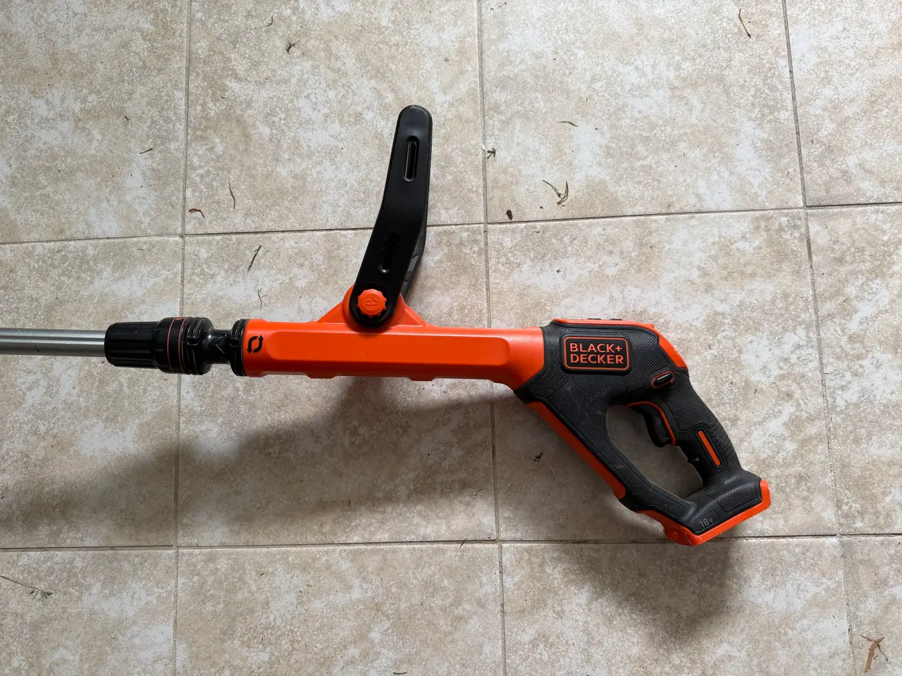 Billede 1 - Black & Decker 18v græstrimmer