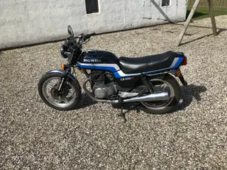 Honda CB 400N
