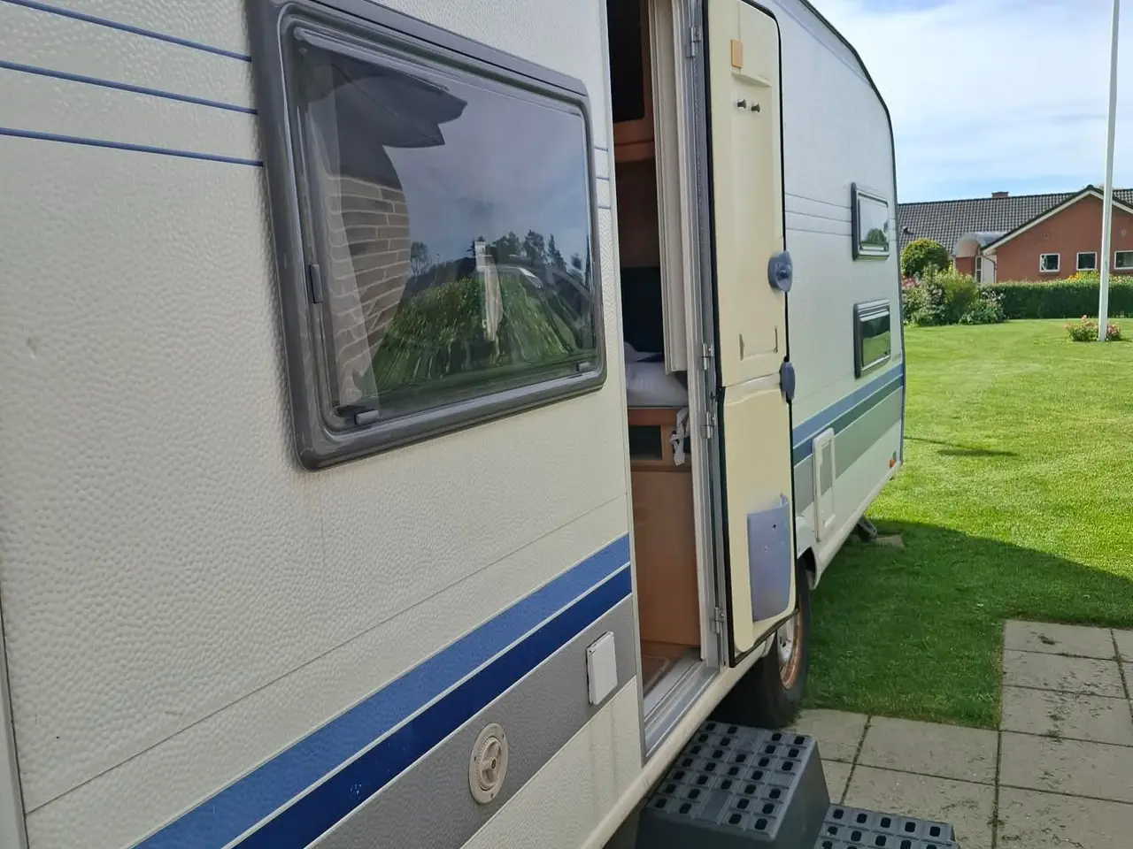 Billede 3 - Campingvogn med god indretning