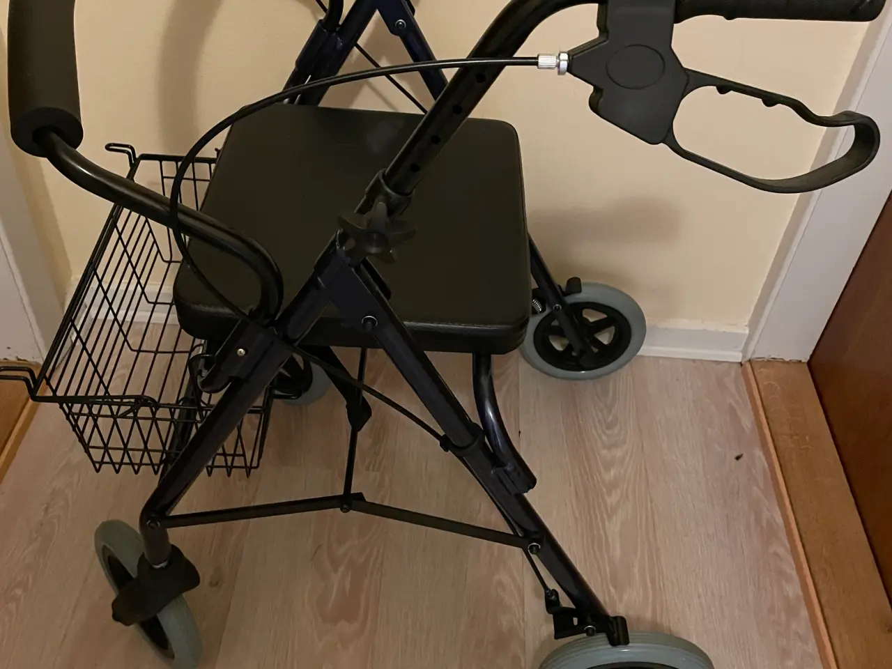 Billede 5 - Rollator