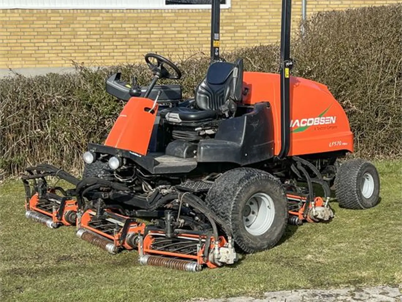 Billede 1 - Jacobsen LF 570 - Video - Only 1267 Hours