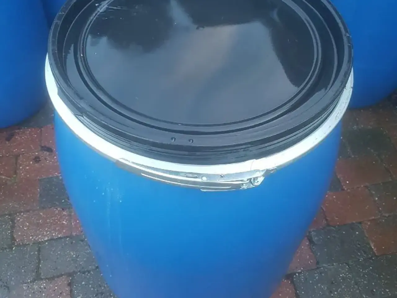 Billede 2 - Plasttønder 220 L - RENGJORTE!