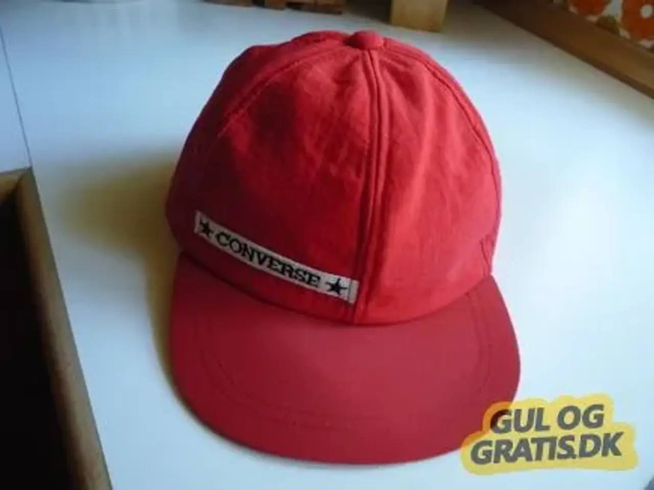 Billede 3 - 2 caps,  Schweppes Dry og Converse all Star