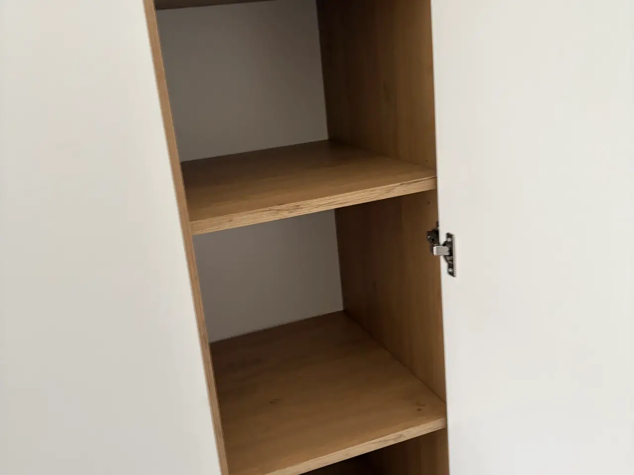 Billede 4 - Garderobeskab model billund