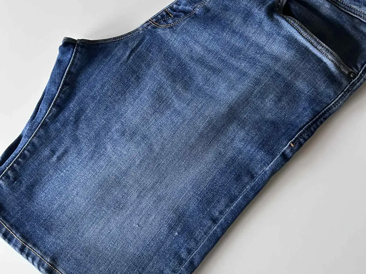 Billede 1 - Selected denimshorts, str. L, herremodel