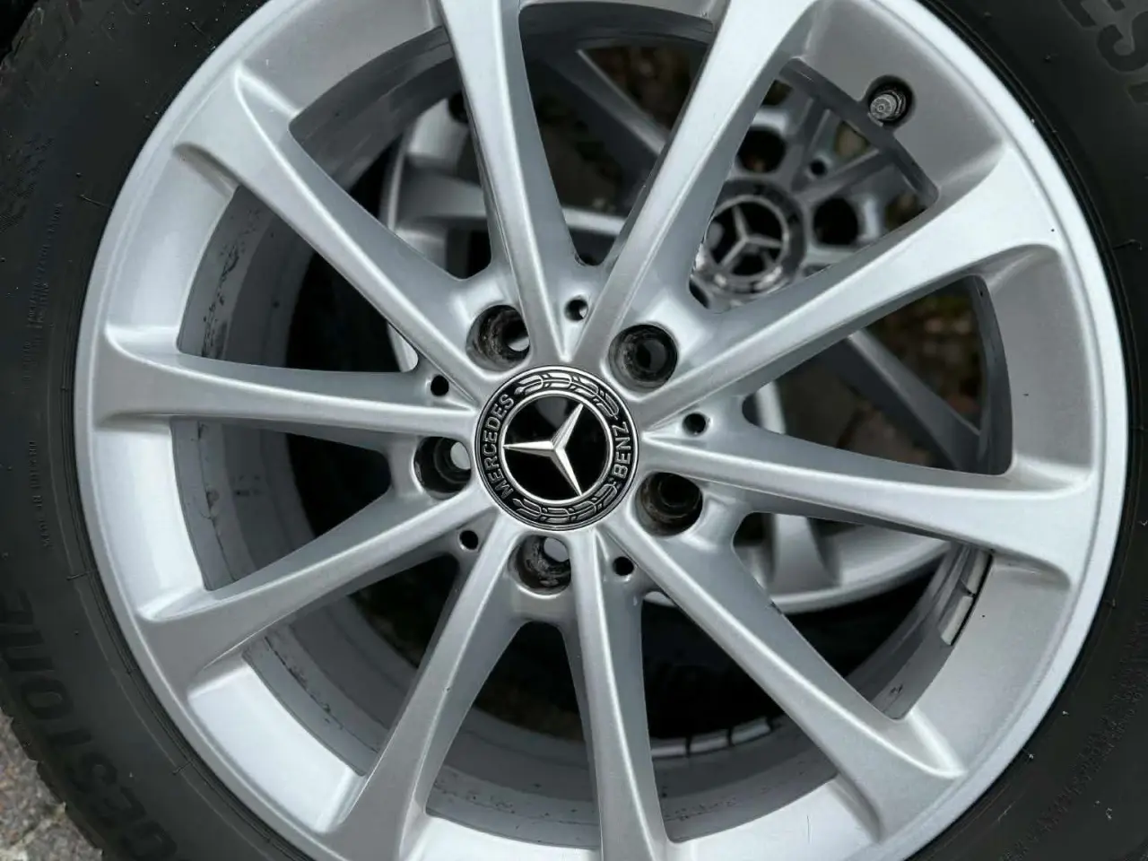 Billede 1 - Orginale Mercedes 17" Fælge med sommerdæk