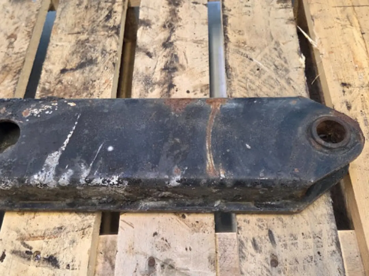 Billede 5 - New Holland BB9090 Støddæmper Arm 700141307