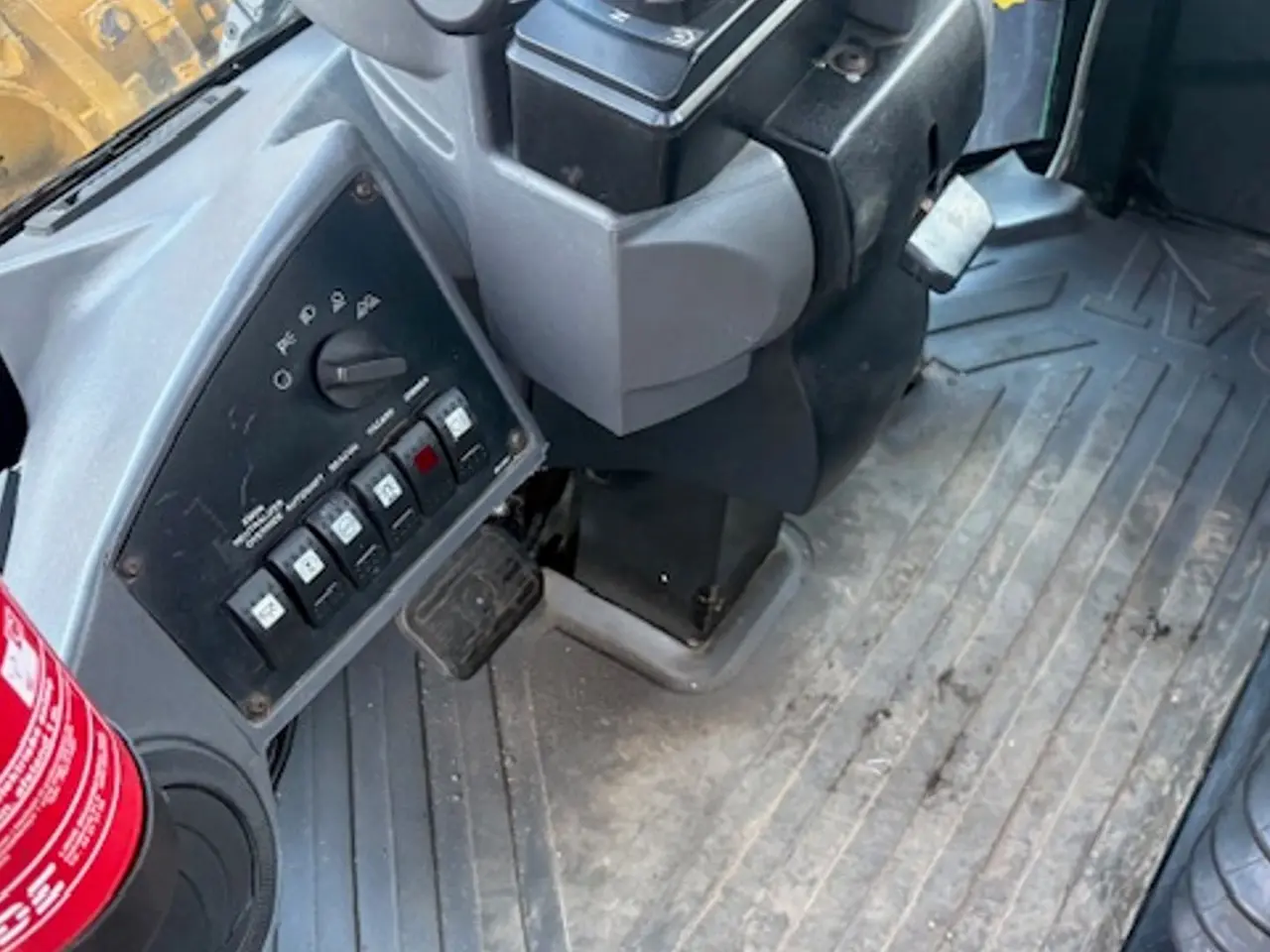 Billede 15 - CAT 924 G VOLVO BM SKIFT, GODE DÆK
