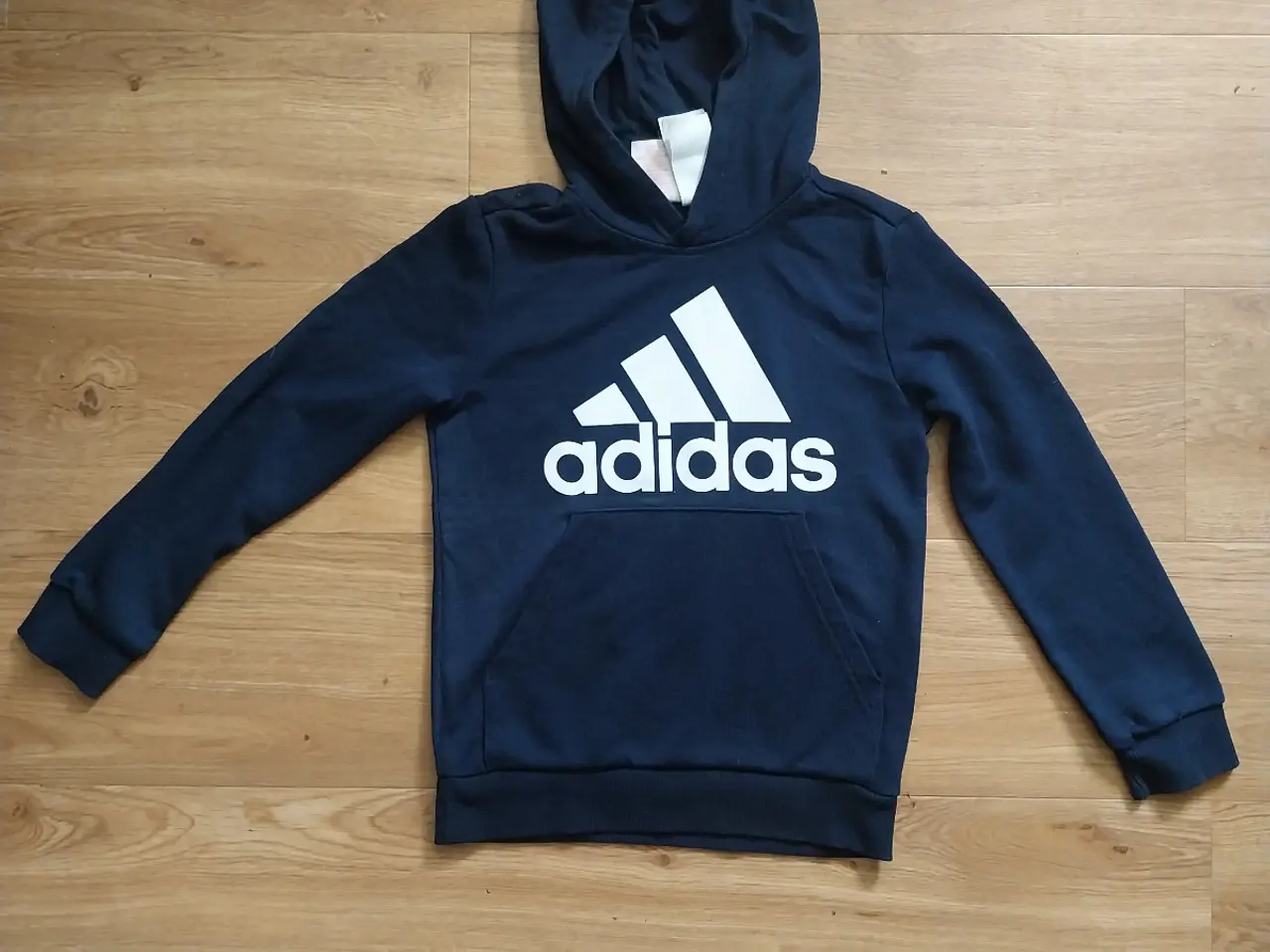 Billede 1 - Adidas blå hættetrøje str 128