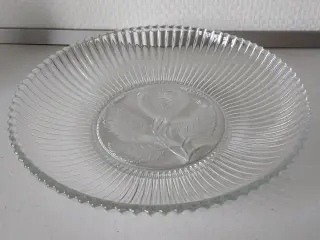 Glasfad gammelt med blomstermotiv i bunden