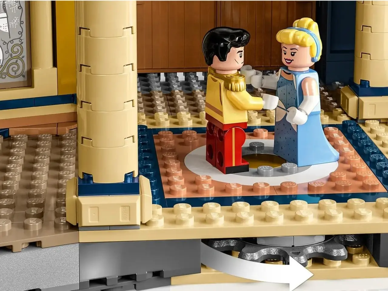 Billede 7 - LEGO Disney slot 43222 - Disney Castle (18+, 4.837 dele)