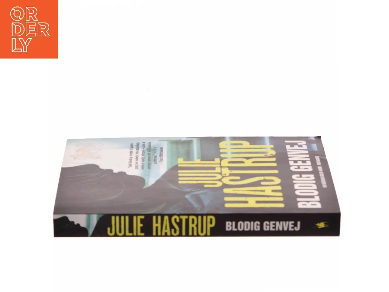 Billede 2 - Blodig genvej : krimi af Julie Hastrup (Bog)