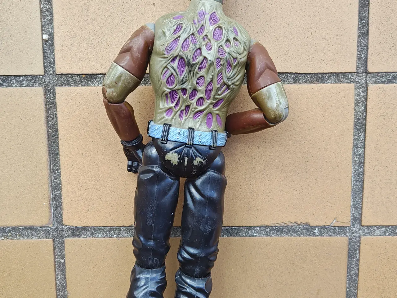 Billede 2 - No Face Action Figur ca. 30cm