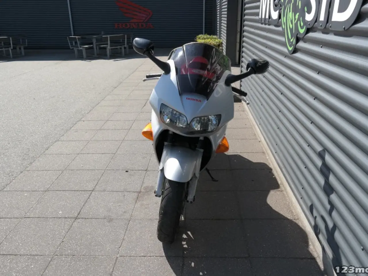 Billede 14 - Honda VFR 800 F MC-SYD BYTTER GERNE