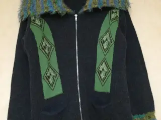 Varm uldtrøje / cardigan MICHA 65 % uld str. 40