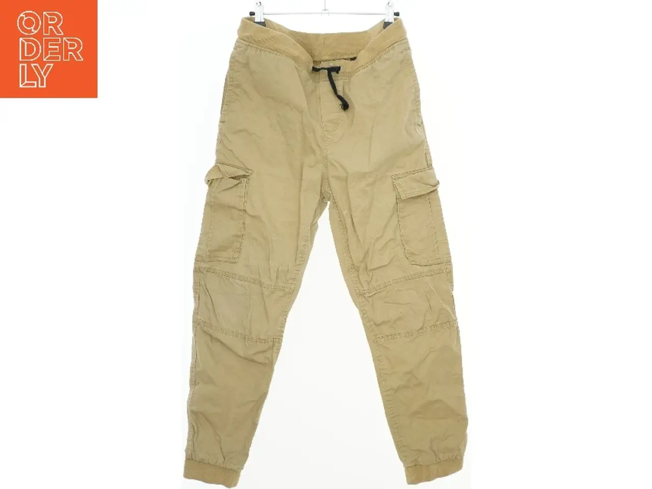 Billede 1 - Beige cargo bukser fra H&M (str. 170)