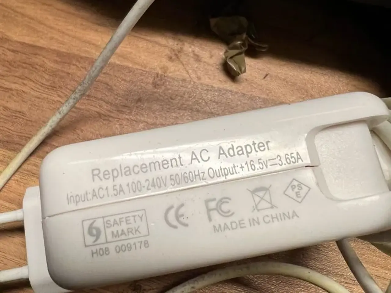 Billede 2 - Apple bærbar   Oplader