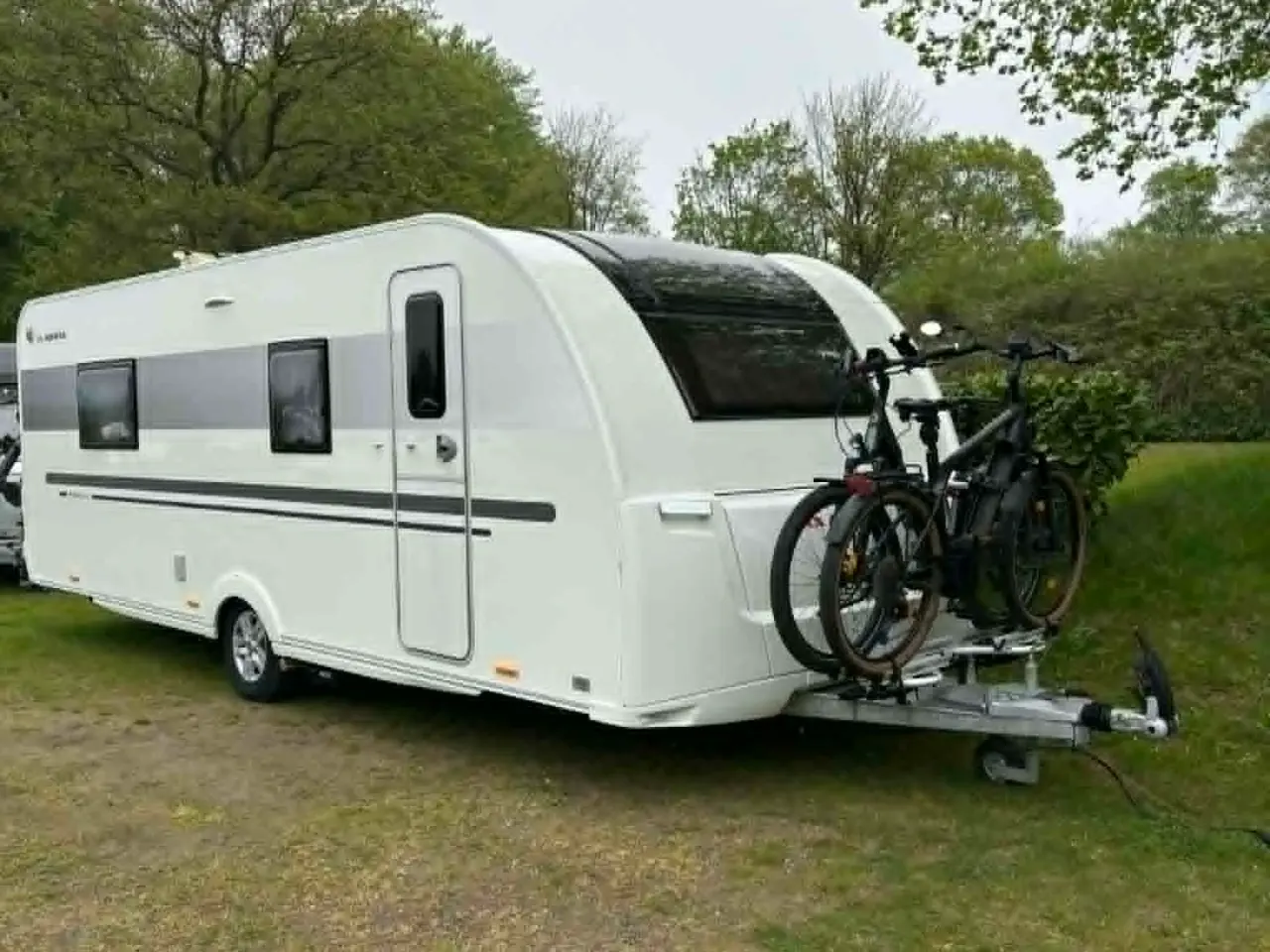 Billede 1 - Flot campingvogn