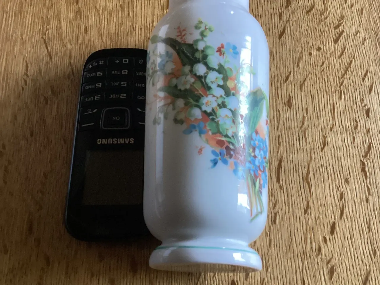 Billede 1 - Fynsk opaline vase