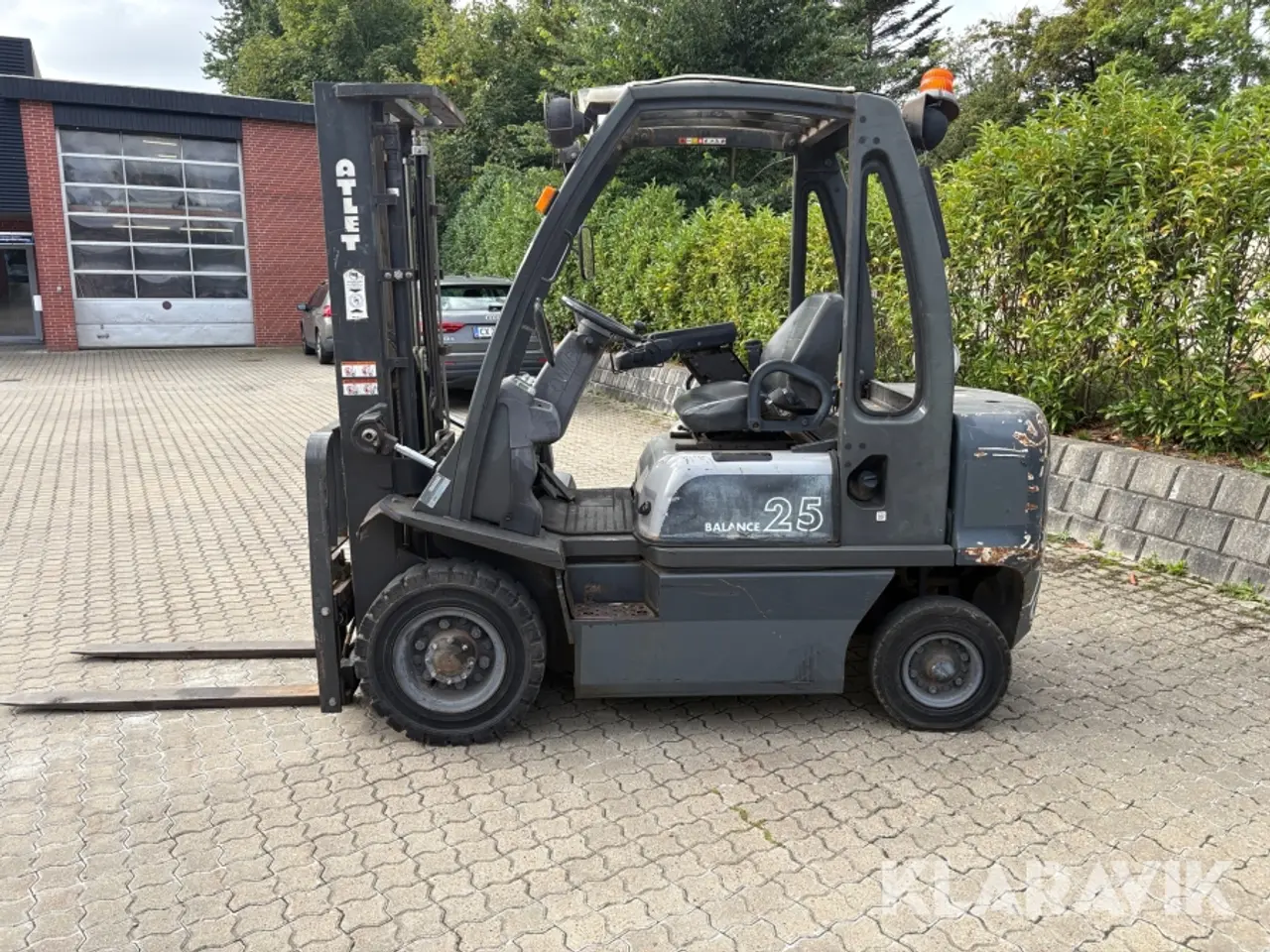 Billede 5 - Truck Nissan Y1D2A25T